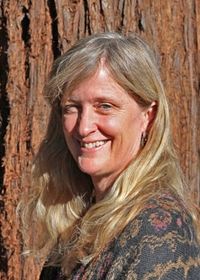 Photo of Elizabeth Soderstrom