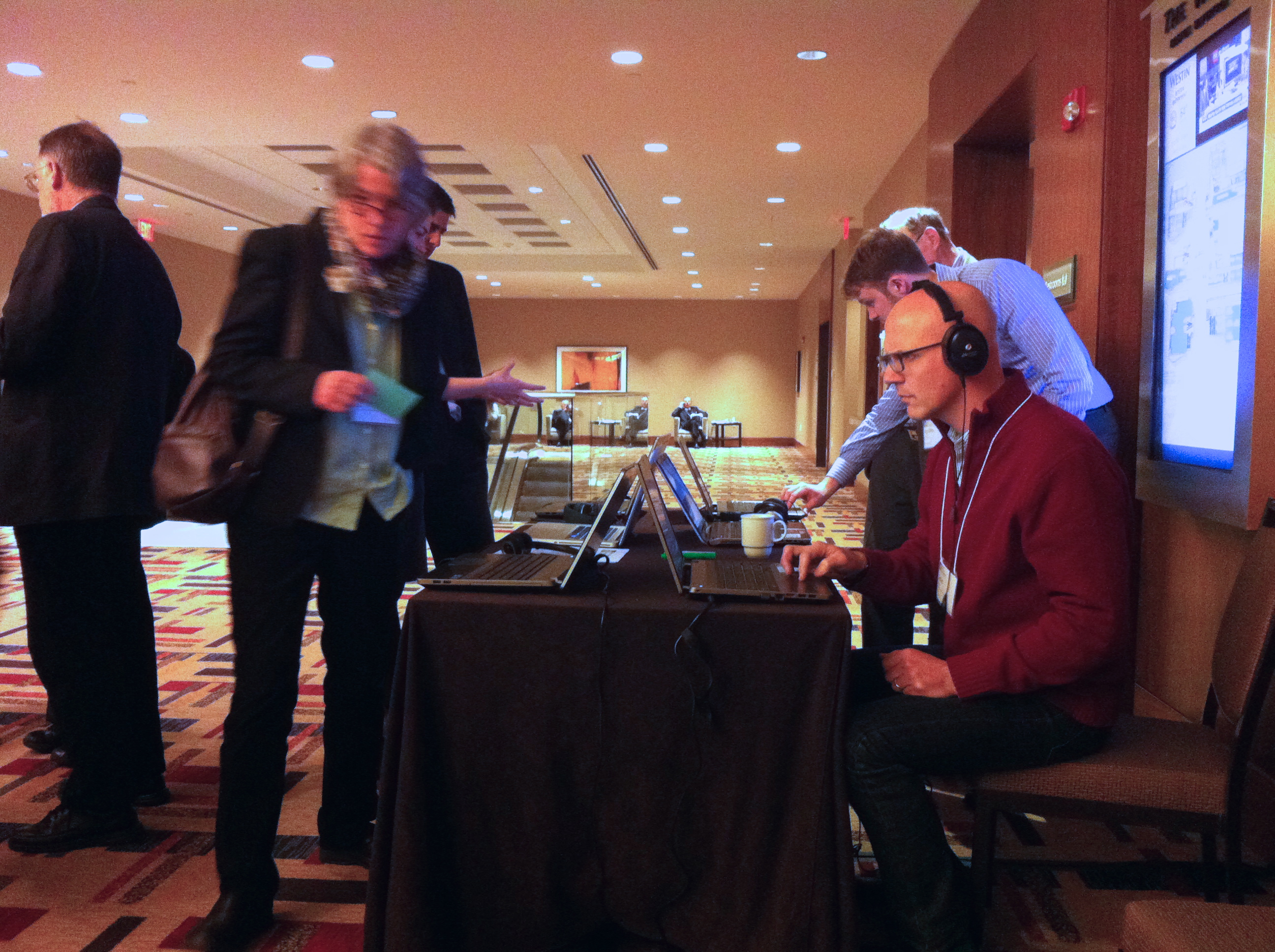 Navigating Virtual Negotiation Instruction